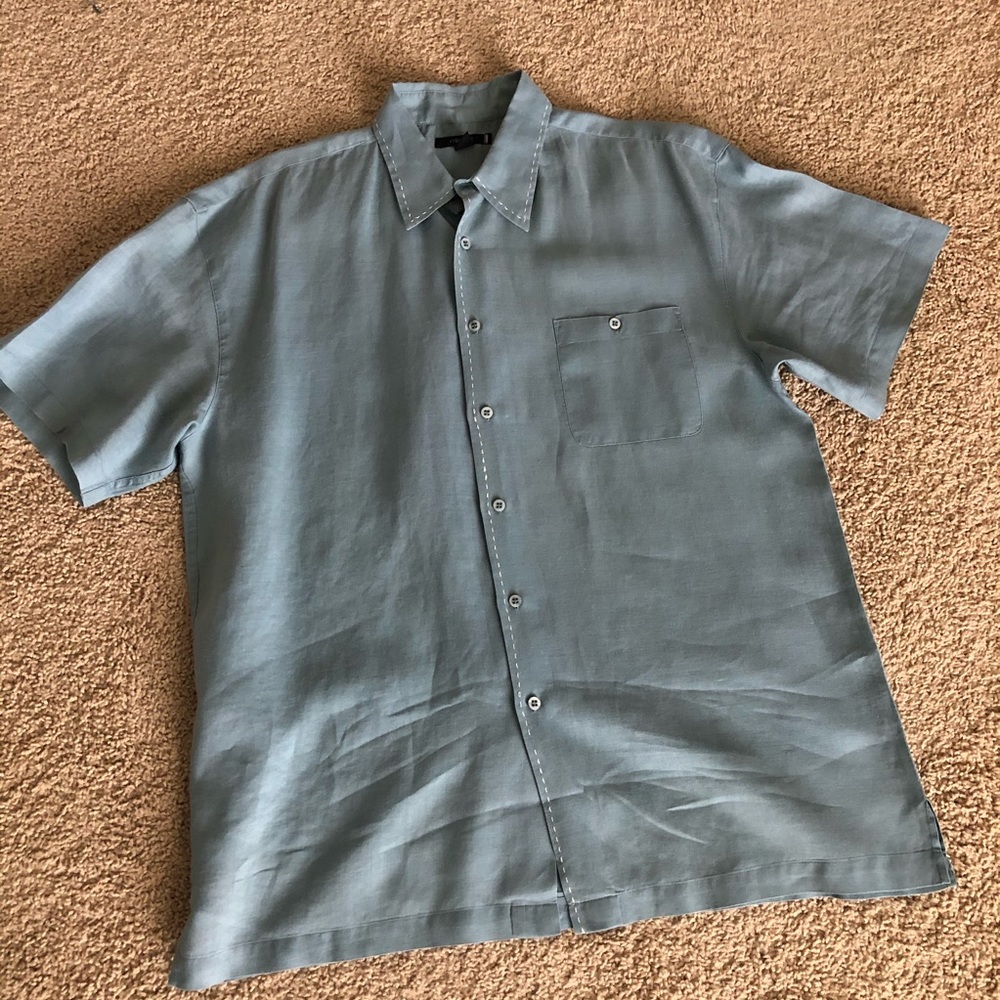 Visitor Men’s Short Sleeve Button Down Shirt